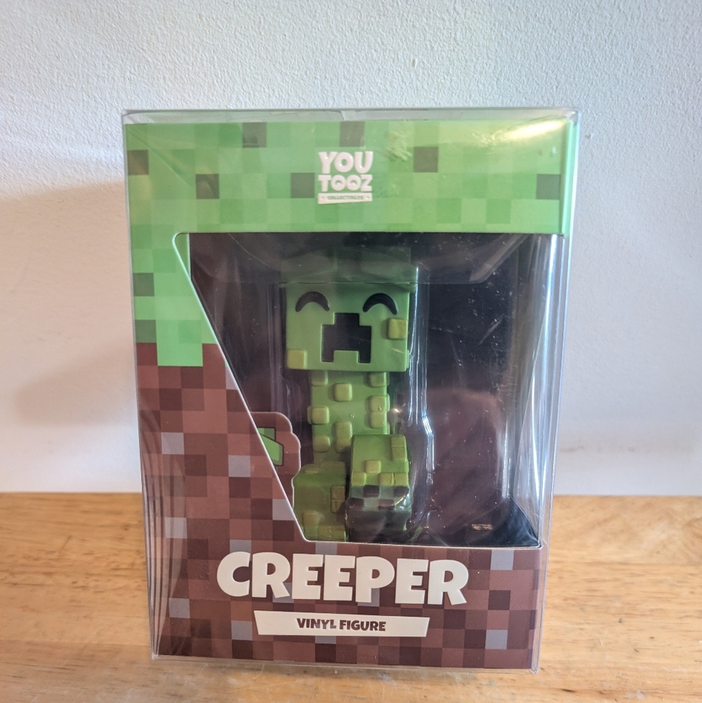 Youtooz Creeper Vinyl Figure - Green